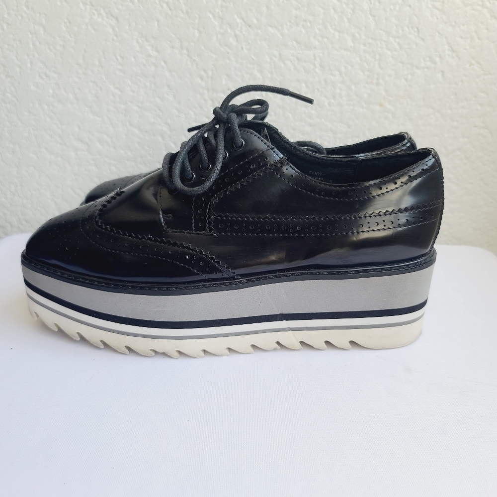 Jeffrey Campbell Eliot Platform Size 9 - Picture 2 of 7